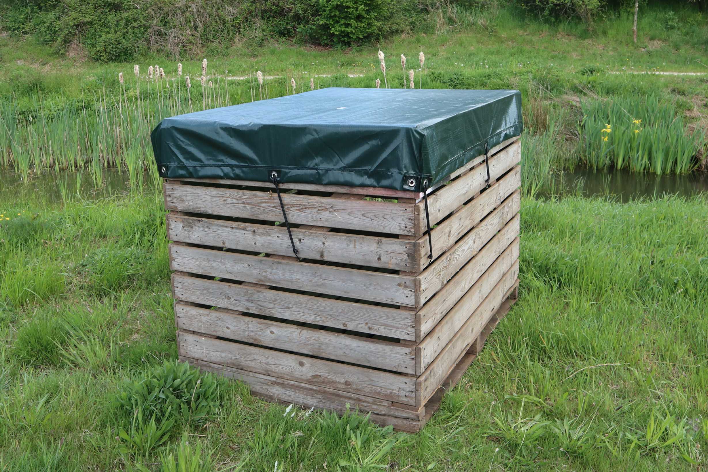 Abdeckhauben für Kisten & Kratten